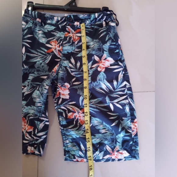 Old Navy Boys Swim Trunks Board Shorts swimsuit floral waves‎  size12 cotton - Picture 8 of 16
